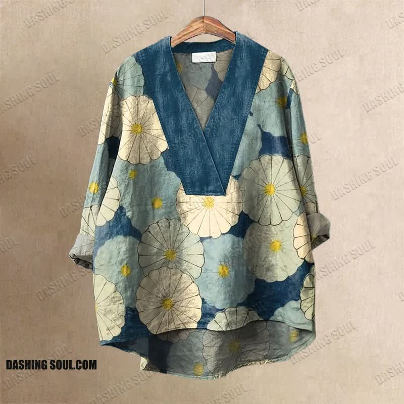 Japanese Simple Round Flower Printed Casual V-neck Shirt